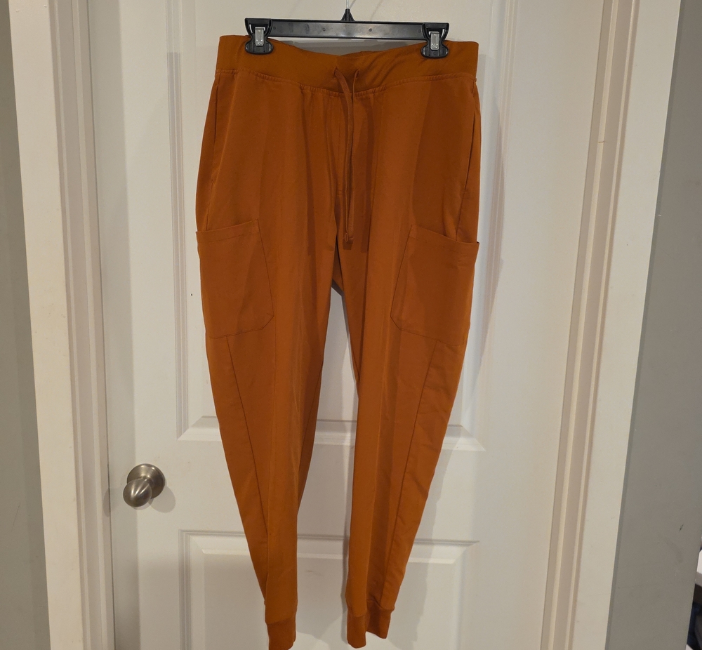 Women's Slim Cargo Joggers in Burnt Orange Scrub